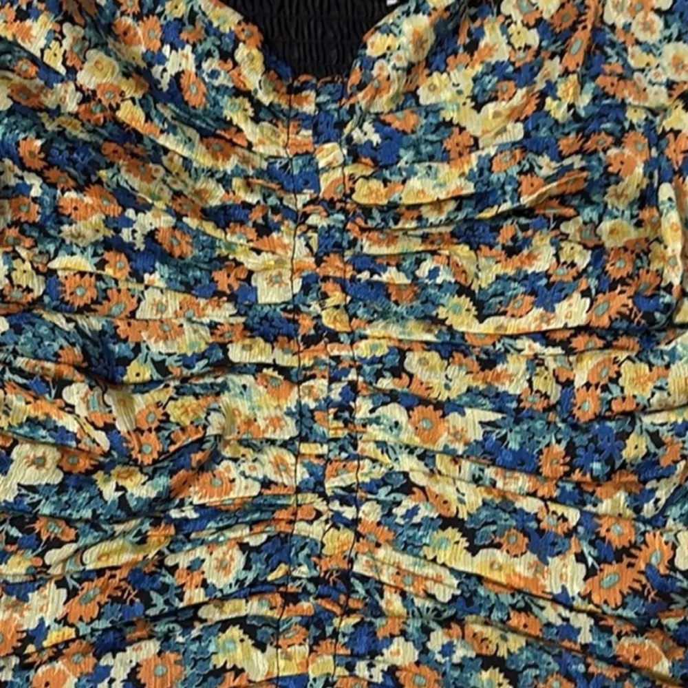 ASTR Floral Long Sleeve blouse - Picture 5 of 8